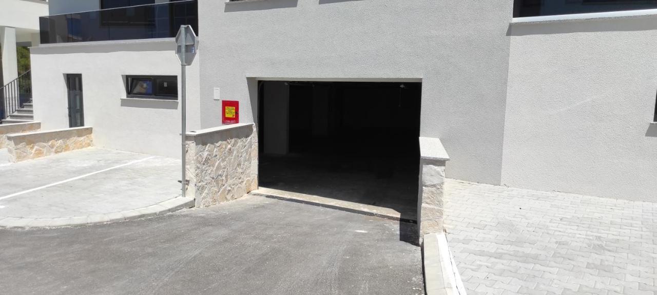 My Adriatic Place With Private Garden And Garage Šibenik Buitenkant foto