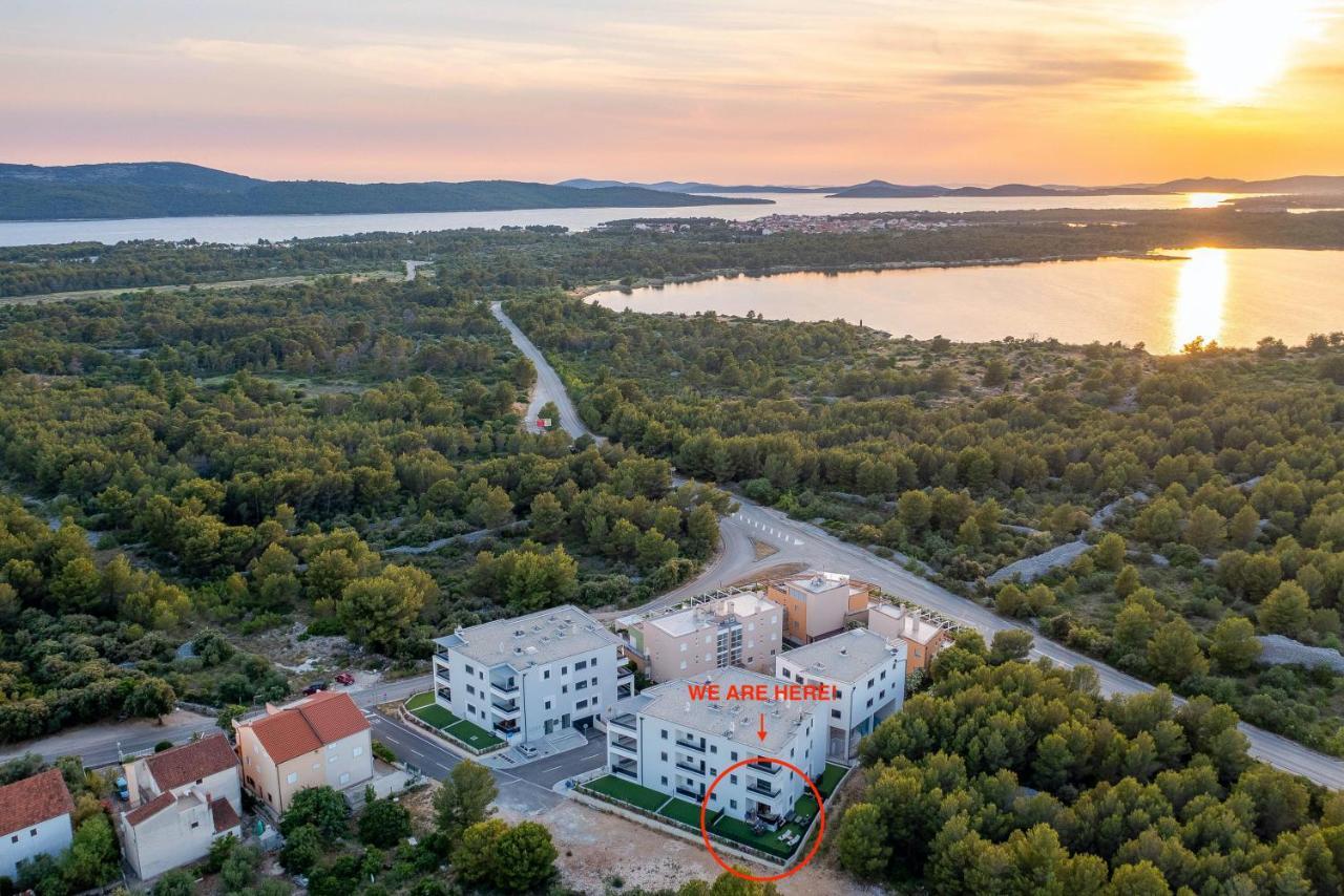 My Adriatic Place With Private Garden And Garage Šibenik Buitenkant foto